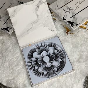 NKBEAUTY EYELASHES 7 pair